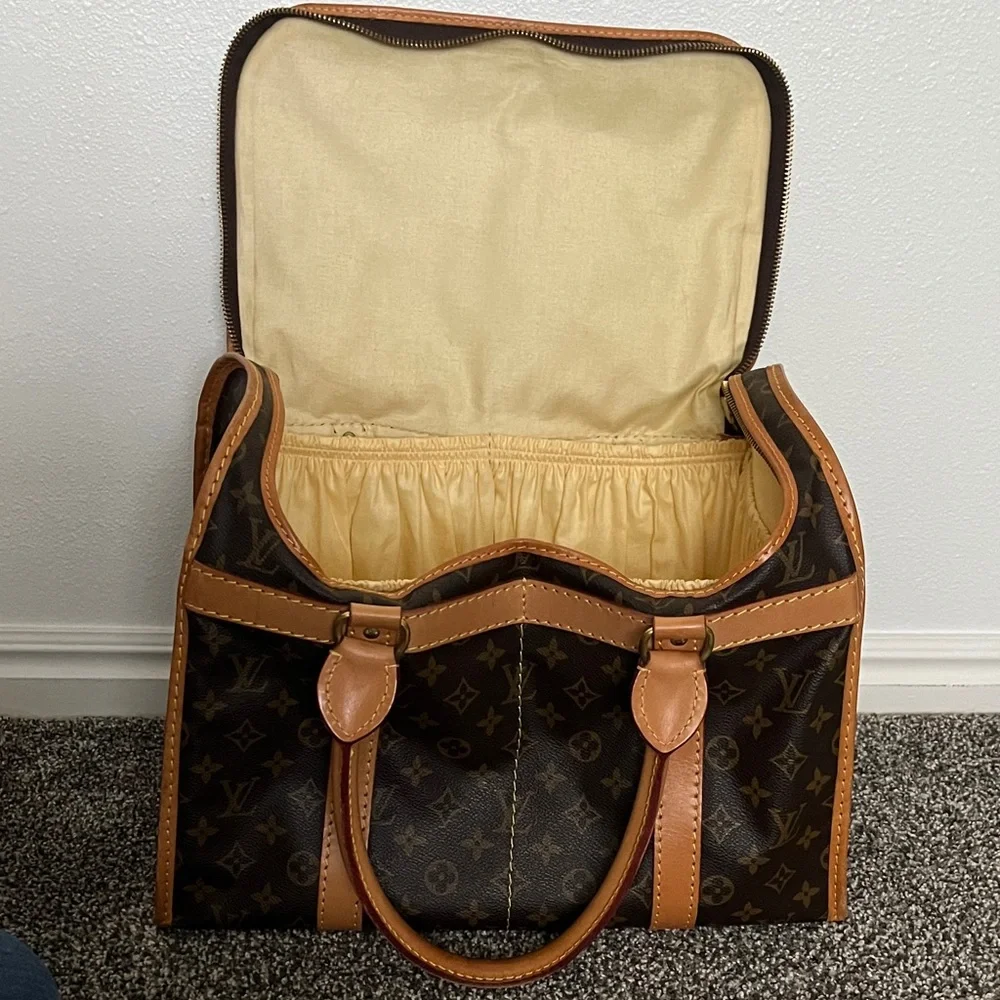 Louis Vuitton canvas brown